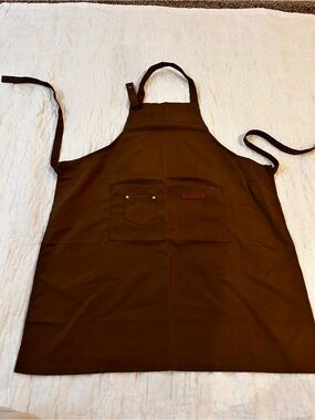 Amazon Brown Utility Apron with Front Pockets